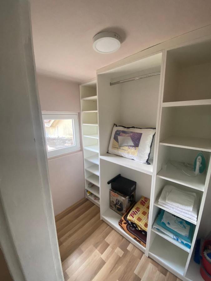 Appartement Apartman Nikšić Extérieur photo